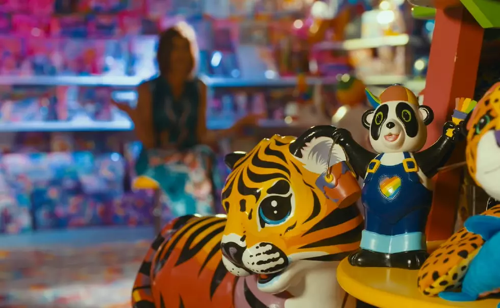 From Bloomfield Hills, Michigan to 90’s Nostalgia Icon: Lisa Frank
